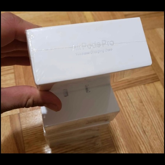 Apple Air-pods pro - Picture 3 of 4